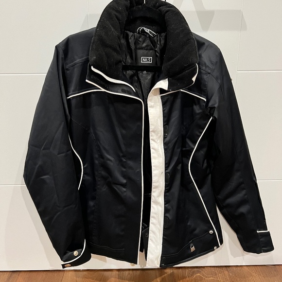 NILS ski or snowboard jacket size 4 - Picture 1 of 5